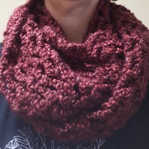 Crochet infinity scarf